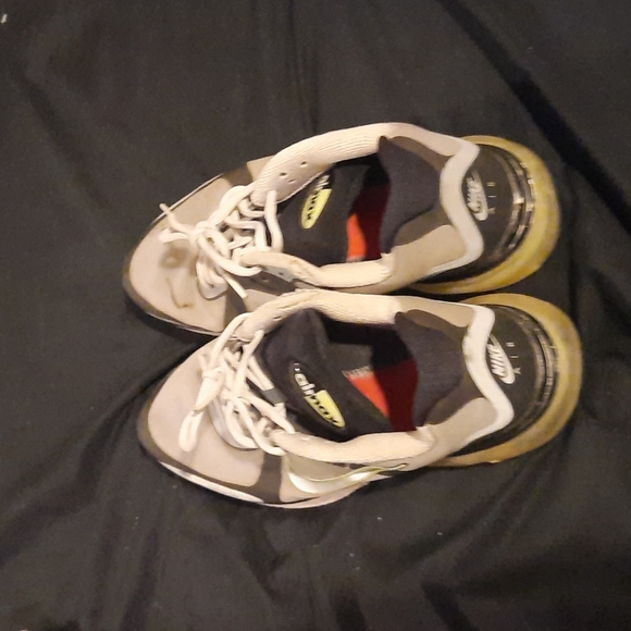 Nike Air Max Alpha Hyperfuse - Picture 4 of 5